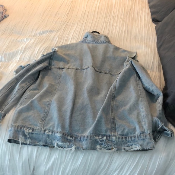 Jean jacket - Picture 3 of 5